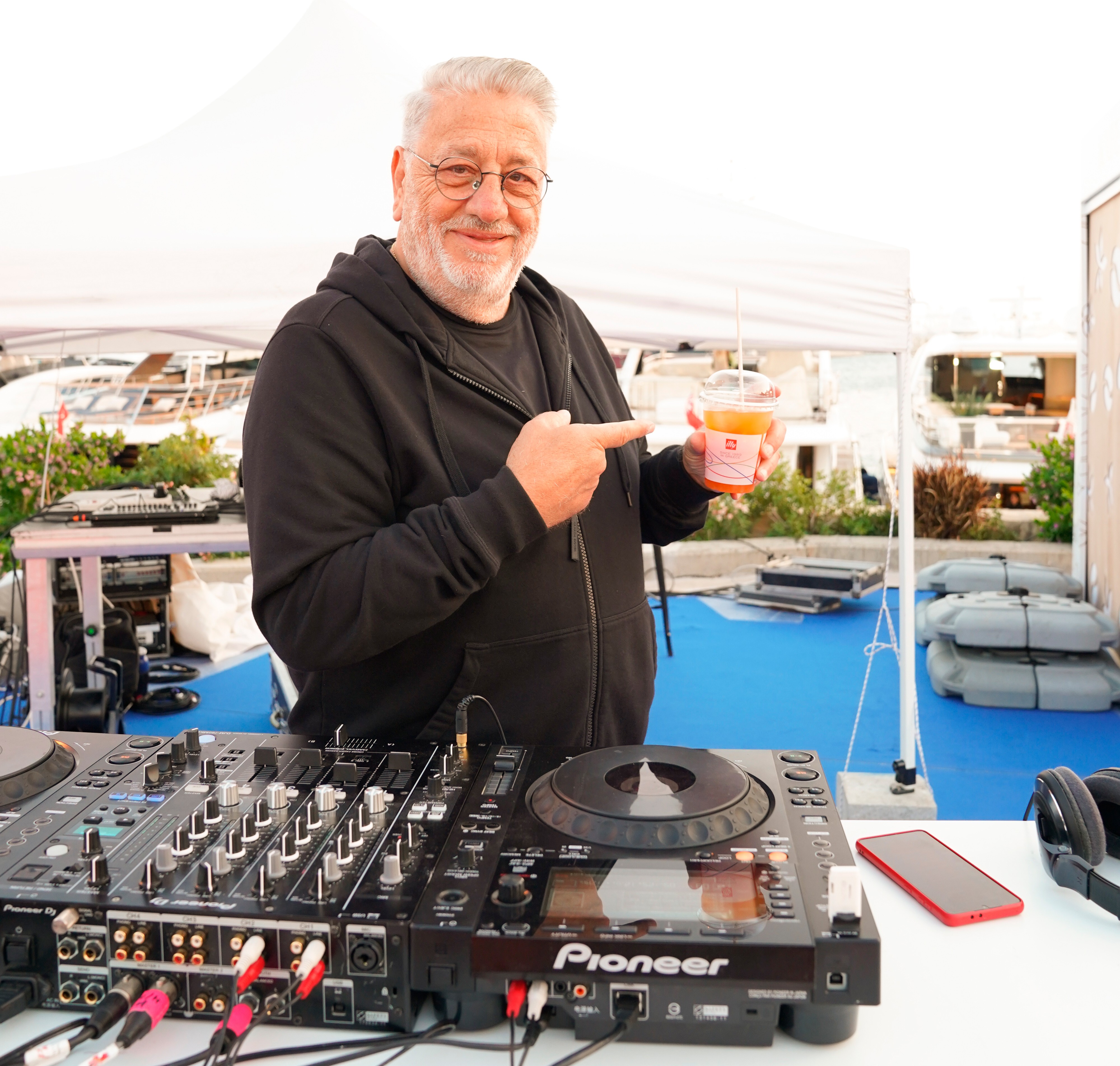 DJ George Asimenos